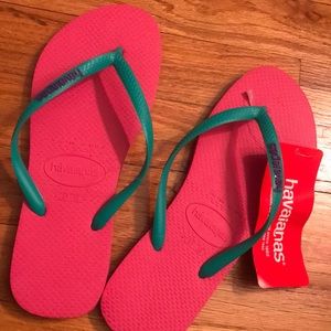 BRAND NEW Havaianas flip flops